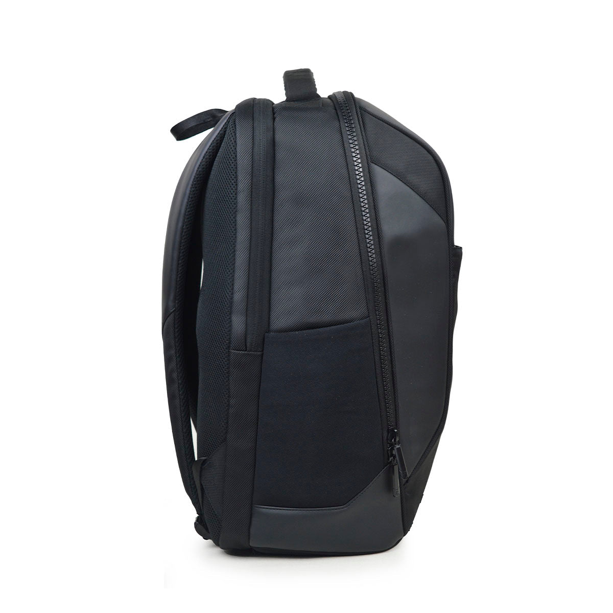 THE HOUSS'E OF CREA Urban Explorer Backpack - Premium Corporate Gifting Solution, 26 Liters Capacity, Fits Up to 15.6-Inch Laptop, Stylish and Functional Design for Professionals, Perfect for Urban Adventures and Daily Commuting